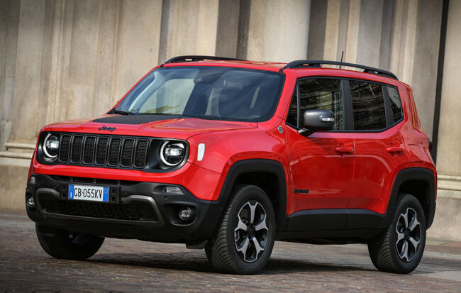 Jeepブランド初のプラグインハイブリッドモデル「レネゲード4xe